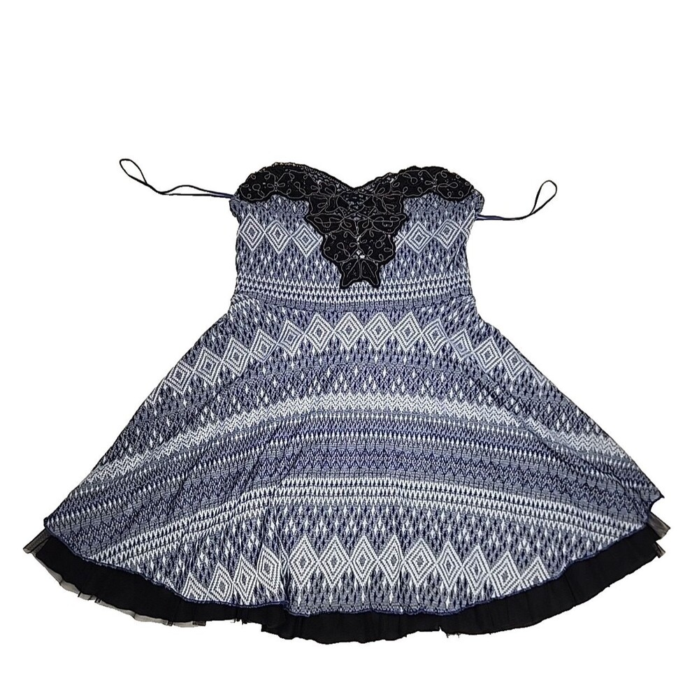 Free People Women's Medium Halter Top beaded lace hem black gray